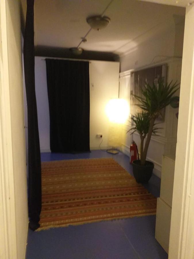 The Queens Hostel London Eksteriør bilde